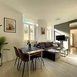 Cosy Old Town Апартаменты